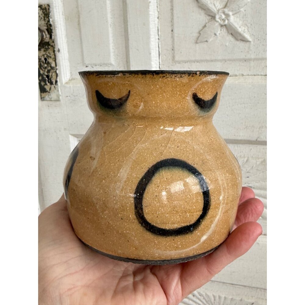 Vintage 1940s Stoneware Salt Glaze Art Pottery Vase Beige 4.5" Signed